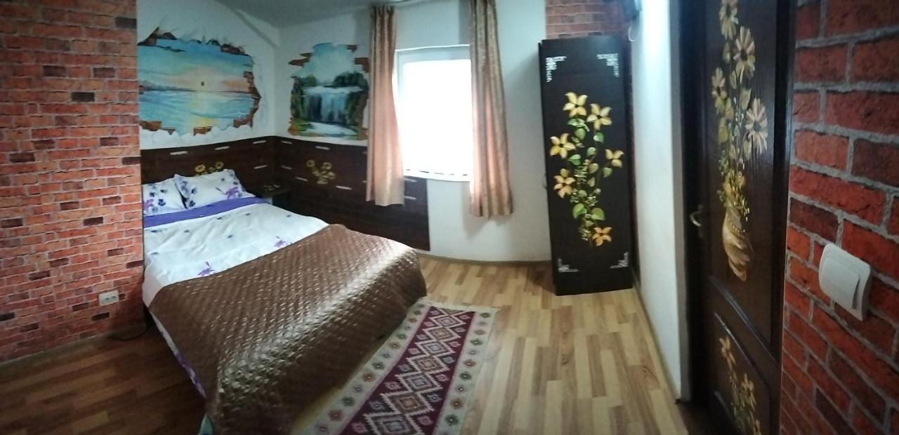 Vila Casa Piscul Lupului Pucioasa Exteriér fotografie