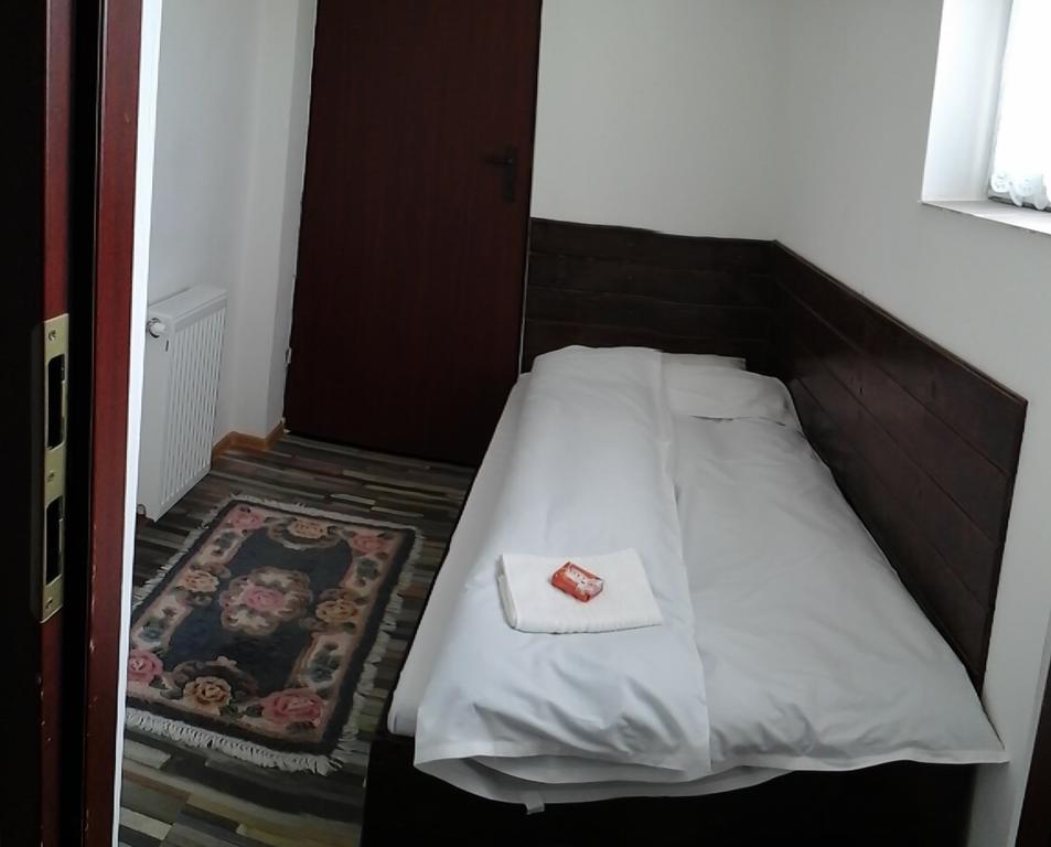 Vila Casa Piscul Lupului Pucioasa Exteriér fotografie